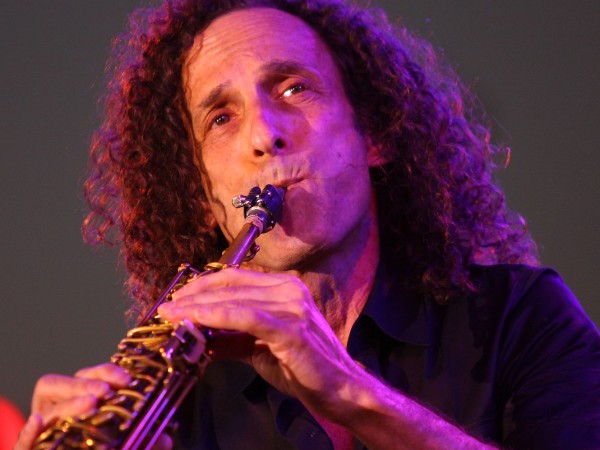 Huyền thoại saxophone đại chúng số một thế giới- Kenny G. (Ảnh: BTC)