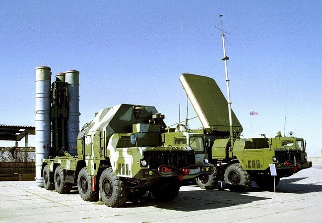 Hệ thống tên lửa S-300 của Nga. (Nguồn: AP)