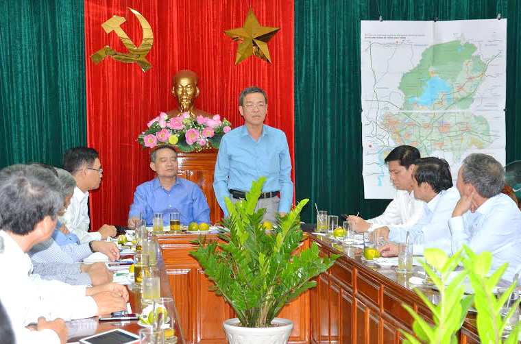 Chủ tịch UBND tỉnh Đinh Quốc Thái làm việc cùng đoàn công tác của Bộ Giao thông – vận tải do Bộ trưởng Trương Quang Nghĩa dẫn đầu