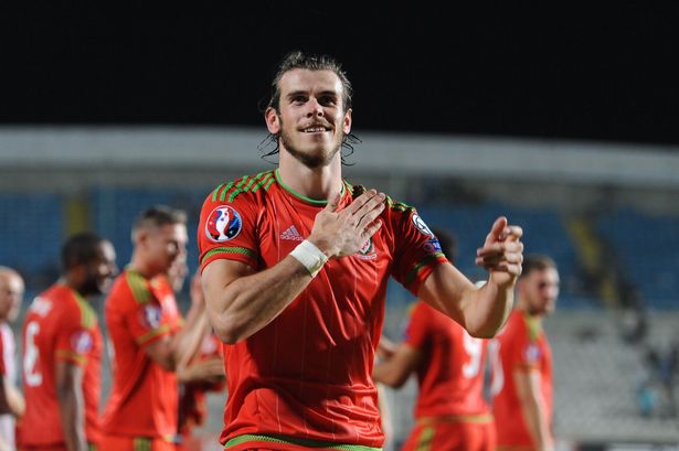 Bale và xứ Wales làm nên lịch sử