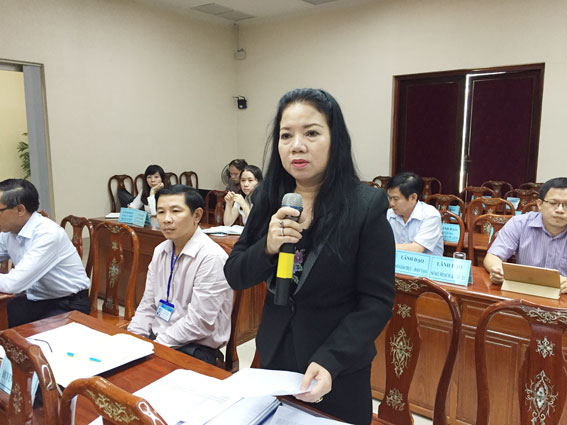 Phó giám đốc Bảo hiểm xã hội tỉnh Lê Ngọc Mai kiến nghị giải pháp nâng tỷ lệ bảo hiểm y tế