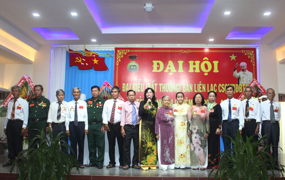 Ban chấp hành Hội chiến sĩ cách mạng bị địch bắt tù đày tỉnh (nhiệm kỳ 2012-2017) ra mắt nhận nhiệm vụ