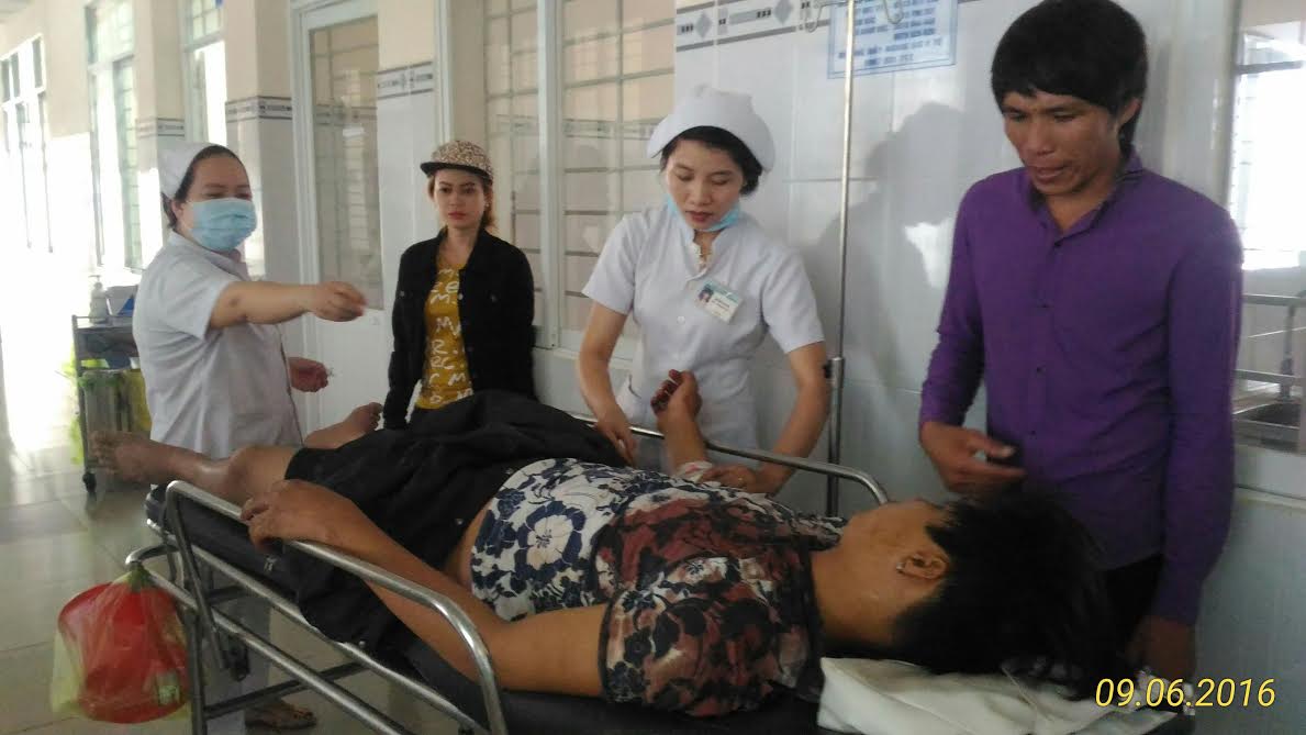 Các nạn nhân bị thương đang được cấp cứu tại Bệnh viện đa khoa TX.Long Khánh