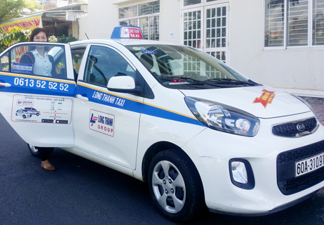 Long Thành taxi mới tham gia thị trường nhưng đã ứng dụng ngay công nghệ thông tin vào hoạt động.