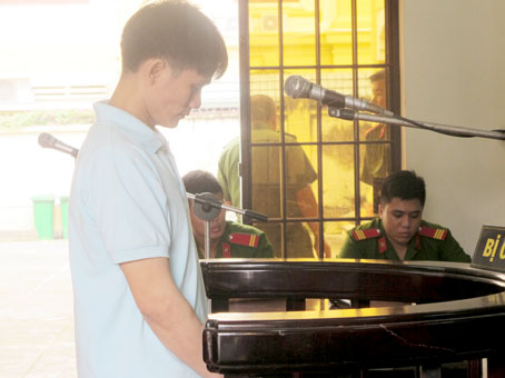 Bị cáo Nguyễn Minh Tâm tại tòa.