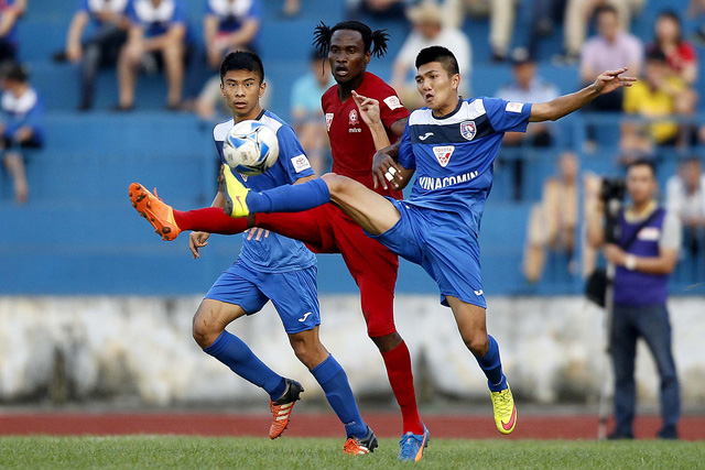 Hải Phòng (giữa) đánh bại Than Quảng Ninh 2-0 trong trận derby vùng Đông Bắc vào chiều 18-1. Nguồn: internet
