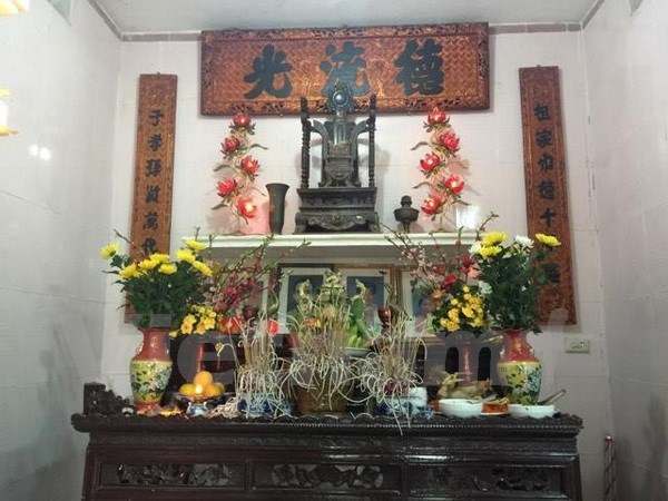 An ancestral altar of Vietnamese people (Photo: VNA)