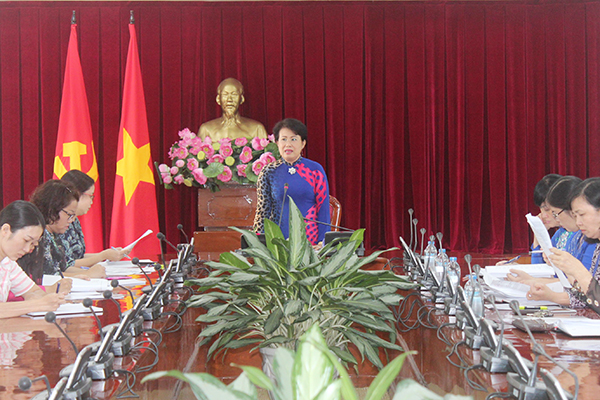 Đồng chí Phan Thị Mỹ Thanh, Phó bí thư Tỉnh ủy chủ trì buổi làm việc với Đảng đoàn Hội Liên hiệp phụ nữ tỉnh