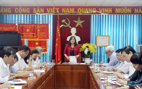 Phó Chủ tịch UBND tỉnh Nguyễn Hòa Hiệp chỉ đạo tại cuộc họp