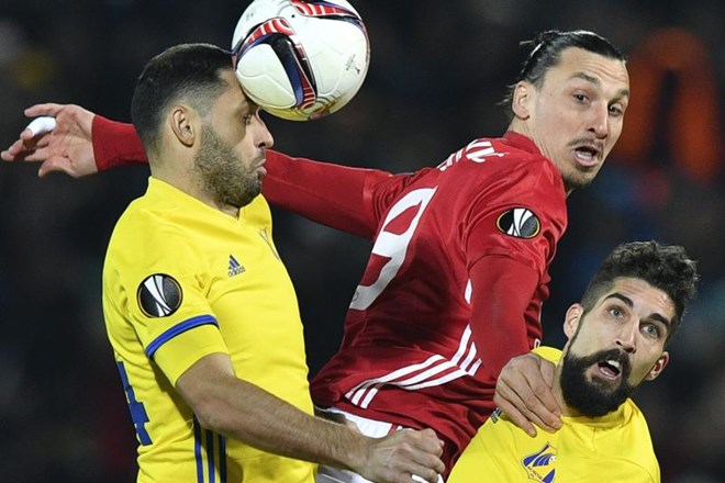 Rostov (áo vàng) có làm nên cú sốc trước Manchester United? (Nguồn: Getty Images)