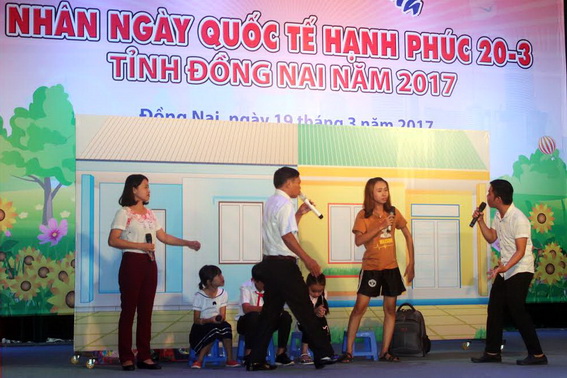 Một tiểu phẩm của huyện Thống Nhất tham gia hội thi Gia đình hạnh phúc