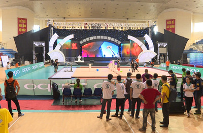 Sân khấu cho Vòng chung kết Robocon Việt Nam 2017 đã sẵn sàng