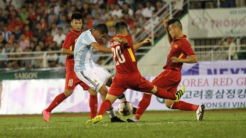 U.20 Việt Nam  thua 1-4 trước U.20 Argentina trong trận giao hữu diễn ra trên sân Thống Nhất (TP.Hồ Chí Minh).