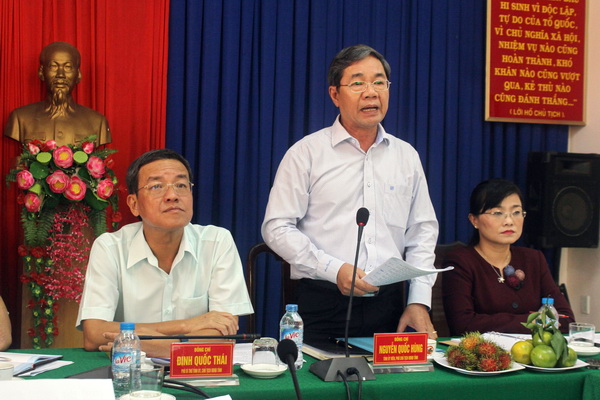 Chủ tịch UBND tỉnh Đinh Quốc Thái và Phó chủ tịch UBND tỉnh Nguyễn Quốc Hùng làm việc tại huyện Thống Nhất.