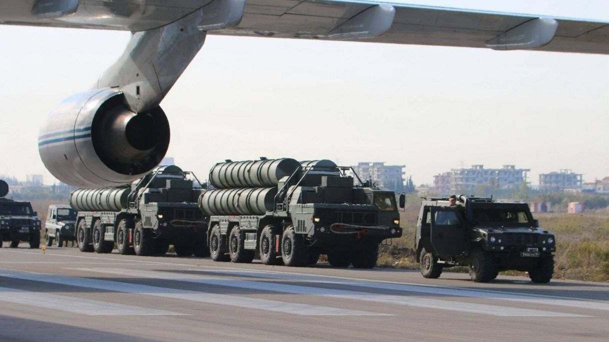 Nga đã triển khai hệ thống S-400 tại chiến trường Syria. Nguồn: AP