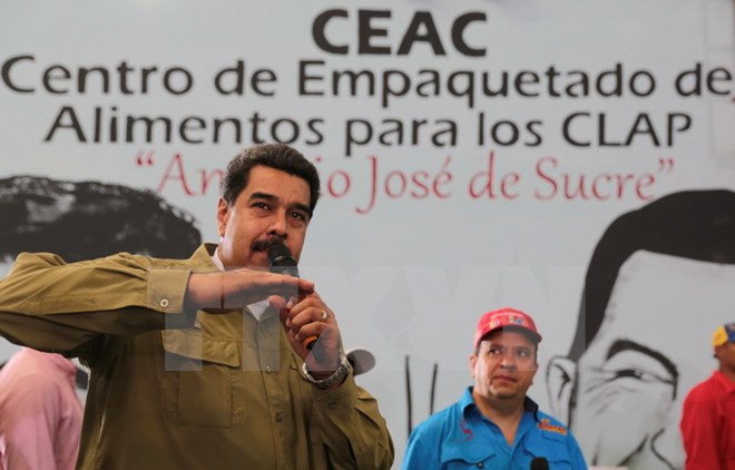ổng thống Venezuela Nicolás Maduro (trái) phát biểu tại một sự kiện ở Cumana ngày 1/3. (Nguồn: EPA/TTXVN)