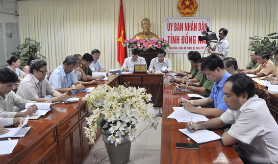 Phó chủ tịch UBND tỉnh Trần Văn Vĩnh chủ trì điểm cầu Đồng Nai