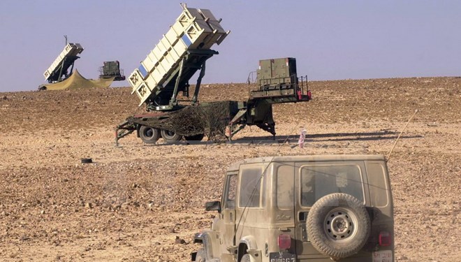 Hệ thống phòng thủ tên lửa Patriot của Mỹ được lắp đặt trên sa mạc Negev, Israel. (Nguồn: AFP/TTXVN)