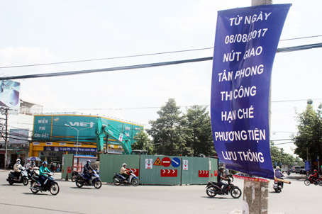 Hầm chui nút giao thông Tân Phong được khởi công vào ngày 8-8. Ảnh: H.Hải