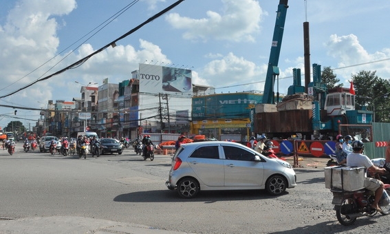 Giao thông tại khu vực vòng xoay Tân Phong thông thoáng hơn ngày thường