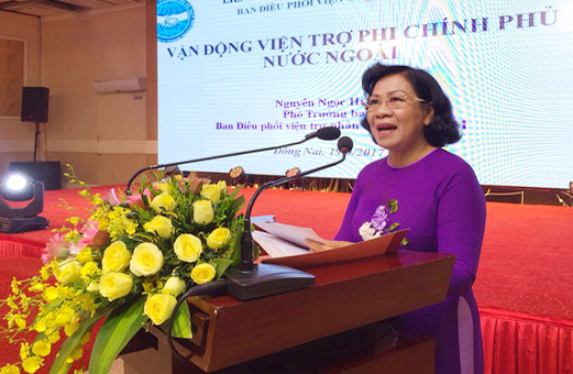 Chủ tịch Liên hiệp các tổ chức hữu nghị tỉnh Bùi Ngọc Thanh phát biểu khai mạc chương trình tập huấn