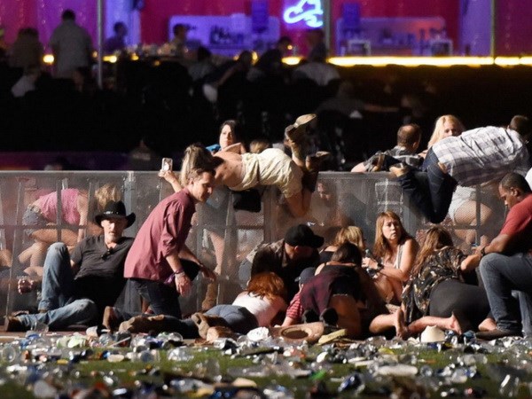 Hiện trường vụ xả súng đẫm máu ở Las Vegas. (Nguồn: abcnews.go.com)