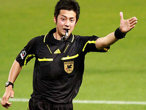 Trọng tài FIFA người Nhật Bản Jumpei Iida 