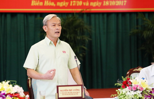 Bí thư Tỉnh ủy Nguyễn Phú Cường phát biểu chỉ đạo tại hội nghị