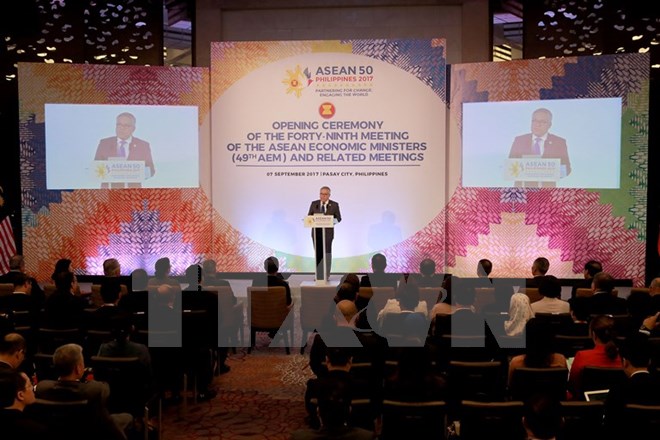 Hội nghị các Bộ trưởng Kinh tế ASEAN lần thứ 49 tại Manila. (Nguồn: AFP/TTXVN)