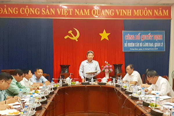 Phó chủ tịch UBND tỉnh Nguyễn Quốc Hùng về làm việc tại huyện Trảng Bom.