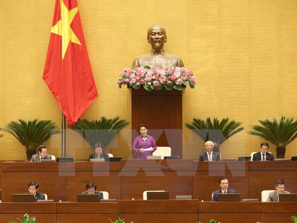Chủ tịch Quốc hội Nguyễn Thị Kim Ngân phát biểu khai mạc phiên chất vấn và trả lời chất vấn. (Ảnh: Doãn Tấn/TTXVN)