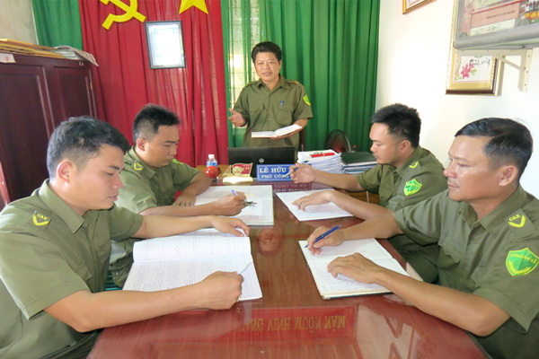 Một buổi sinh hoạt nghiệp vụ của Công an xã Xuân Hòa (huyện Xuân Lộc).