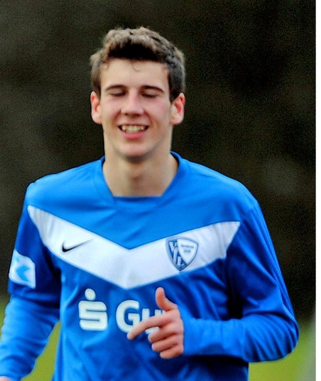 Leon năm 16 tuổi trong đội hình trẻ của Bochum. (Nguồn: firo Sportphoto)