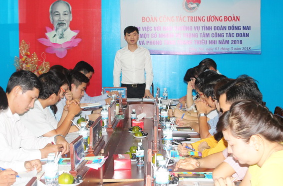 Trưởng ban Thanh thiếu niên trường học Trung ương Đoàn Nguyễn Minh Triết phát biểu tại buổi làm việc