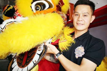 Từ một cậu học trò mê múa lân, đoàn viên thanh niên Nguyễn Khánh Huân gầy dựng được câu lạc bộ nghệ thuật lân - sư - rồng có thương hiệu.