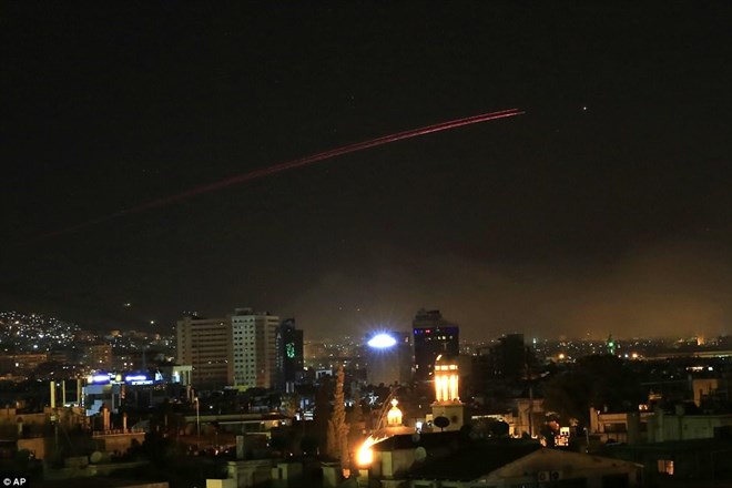 Thủ đô Damascus trong thời gian liên quân không kích. (Nguồn: AP)