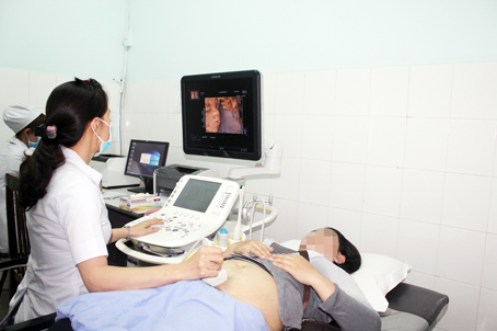 Siêu âm sàng lọc trước sinh cho phụ nữ mang thai tại Trung tâm chăm sóc sức khỏe sinh sản Đồng Nai.