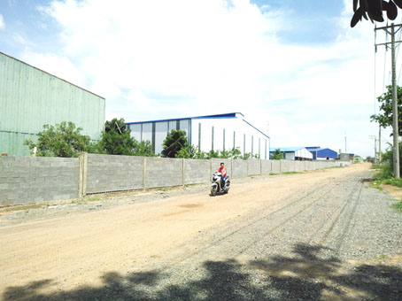 Nhà xưởng, công ty đã mọc lên san sát tại Cụm công nghiệp Phước Tân (TP.Biên Hòa).