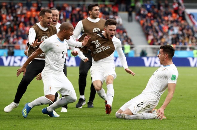 Giminez ăn mừng bàn thắng ghi vào lưới Ai Cập tại trận ra quân ở World Cup 2018 (Nguồn: AFP/TTXVN)