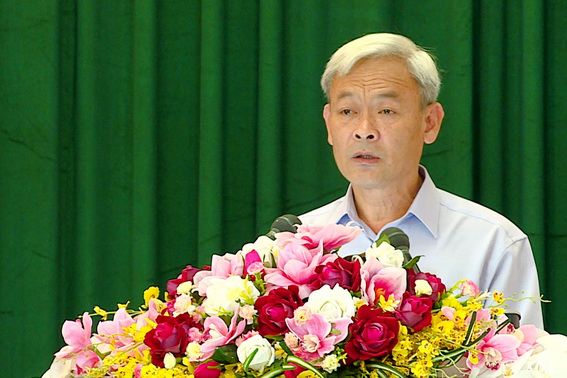 Đồng chí Nguyễn Phú Cường, Bí thư Tỉnh ủy phát biểu khai mạc hội nghị. Ảnh: Khánh Lộc