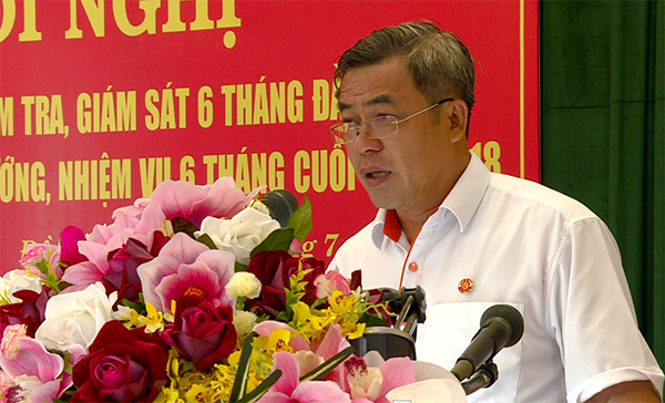 Đồng chí Huỳnh Văn Hồng, Chủ nhiệm Ủy ban 