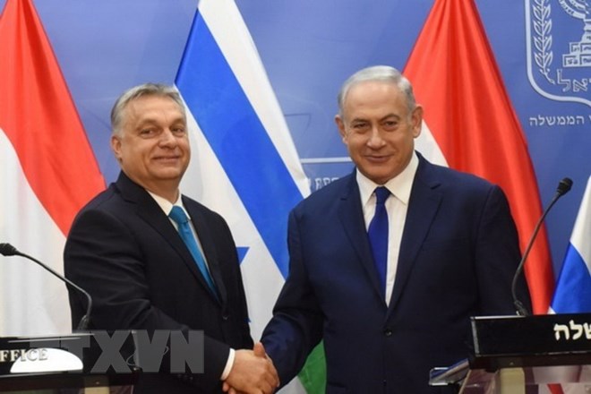 Thủ tướng Hungary Viktor Urban (trái) và Thủ tướng Israel Benjamin Netanyahu. (Nguồn: Reuters)