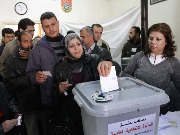 Hình ảnh người dân Syria bỏ phiếu hồi năm 2011. (Nguồn: AFP)