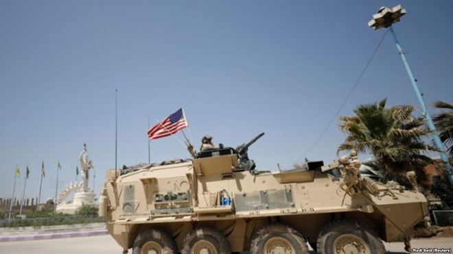 Một chiếc xe quân sự của Mỹ tại Syria ngày 29-4-2017. (Nguồn: Reuters)