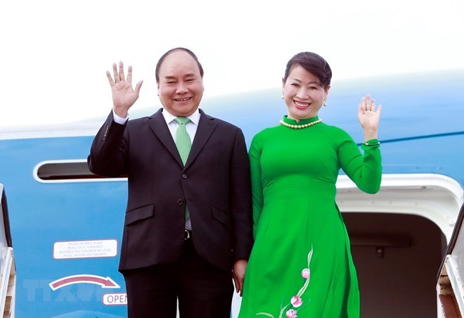 Prime Minister Nguyen Xuan Phuc and his spouse