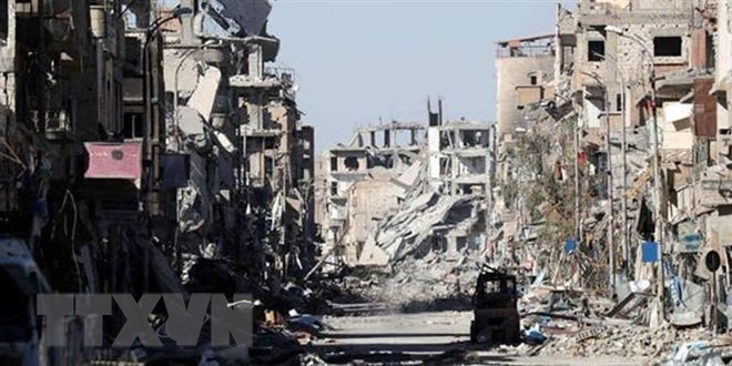 Cảnh đổ nát do xung đột ở Raqqa, Syria. (Ảnh: IRNA/ TTXVN)