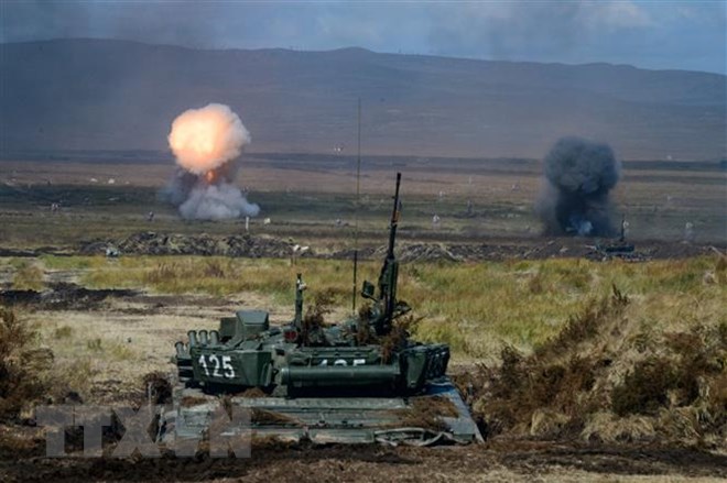 Các lực lượng Nga tham gia cuộc tập trận quân sự Vostok-2018 tại Tsugol, Siberia, khu vực biên giới ở Siberia ngày 13-9-2018. (Ảnh: AFP/ TTXVN)