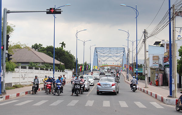 Cầu Hiệp Hòa nối liền trung tâm TP.Biên Hòa với Cù lao Phố.
