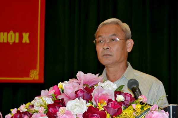 Đồng chí Nguyễn Phú Cường, Bí thư Tỉnh ủy phát biểu tại hội nghị