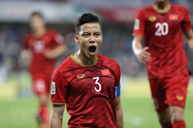 Đội trưởng Quế Ngọc Hải ghi bàn nâng tỷ số lên 2-0 cho đội tuyển Việt Nam trong trận đấu với đội tuyển Yemen. (Ảnh: Hoàng Linh/TTXVN)